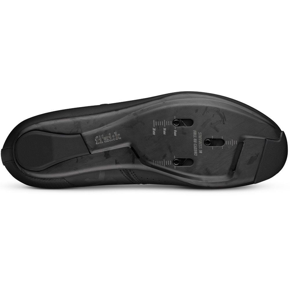 Велотуфли Fizik VENTO INFINITO CARBON (40,5, Черный)
