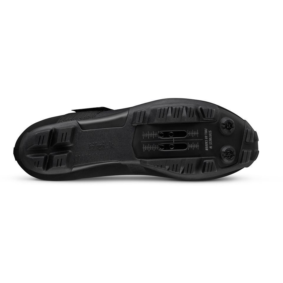Велотуфли MTB Fizik VENTO FEROX CARBON (43, Черный)