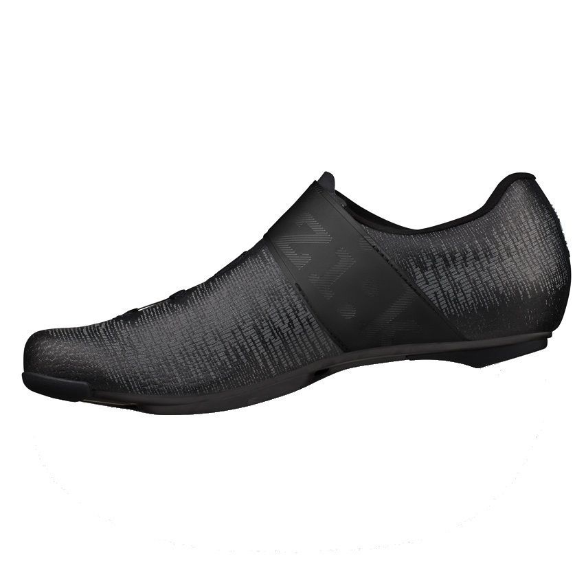 Велотуфли Fizik VENTO INFINITO KNIT CARBON 2 (41, Черный/черный)