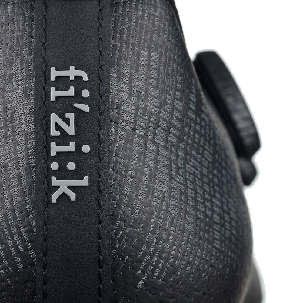 Велотуфли Fizik VENTO INFINITO KNIT CARBON 2 (41, Черный/черный)