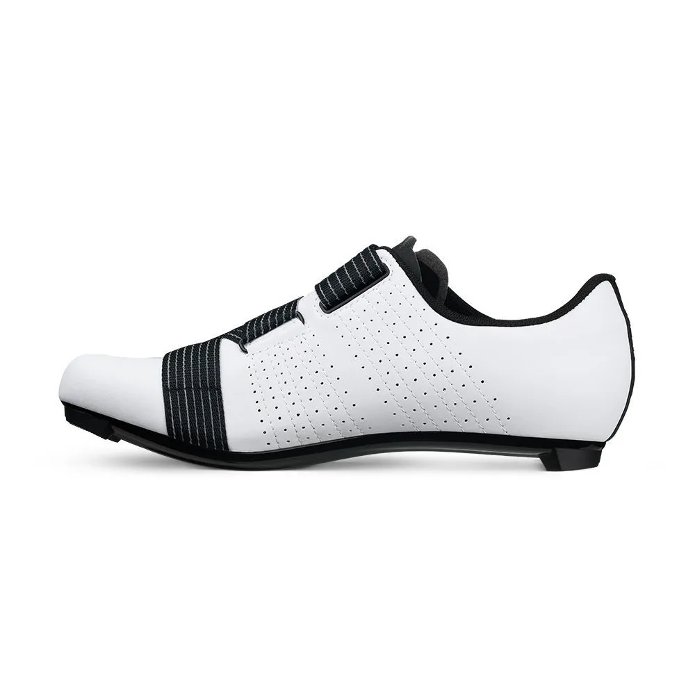 Велотуфли Fizik TEMPO POWERSTRAP R5 (38,5, Белый/черный)