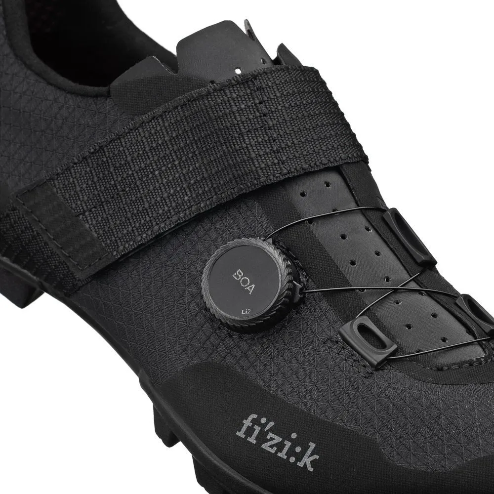 Велотуфли MTB Fizik VENTO FEROX CARBON (48, Черный)