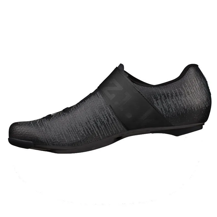 Велотуфли Fizik VENTO INFINITO KNIT CARBON 2 (42, Черный/черный)